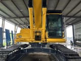 2023 Komatsu PC450-8 crawler excavator, front view