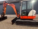 2007 Terex TC75 crawler excavator side view