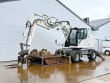 2012 Liebherr A914 COMPACT wheel excavator side view