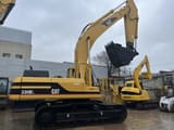2000 Caterpillar 330BL crawler excavator side profile view