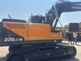 2024 Hyundai R220LC-9S crawler excavator side view