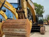 2010 Caterpillar 349D crawler excavator, front view of bucket and boom