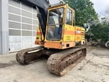 1981 Åkerman H7 LC crawler excavator, front three-quarter view