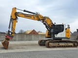 2020 Liebherr R926 Compact crawler excavator, side view