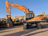 2016 Hyundai 220LC-9S crawler excavator, side view