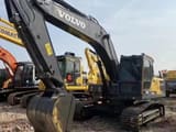 2018 Volvo EC210 crawler excavator, front three-quarter view