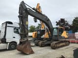 2016 Volvo EC300E crawler excavator, side profile view