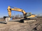 Hyundai 305LC-9T crawler excavator, side view