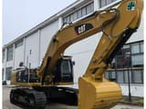 2023 Caterpillar 336D2 crawler excavator, side profile view