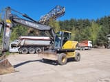 1999 Volvo EW160 wheel excavator, side view