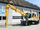 2003 Liebherr A904 material handler, side view
