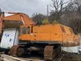 1981 Hitachi UH 20 crawler excavator, side view