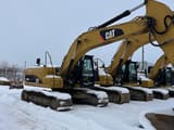 Escavatore cingolato Caterpillar 320D del 2010, vista laterale