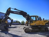 2007 Volvo EC210CNL crawler excavator, side view