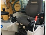 2009 Liebherr A900 wheel excavator cab interior
