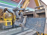 2022 XCMG XE27E mini excavator attachment detail