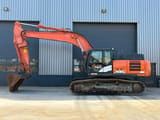 2018 Hitachi Zaxis 300LC crawler excavator, side profile view