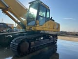 2005 Komatsu PC450LC-7 crawler excavator, side view