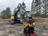 2010 Volvo EC210CL crawler excavator, front three-quarter view