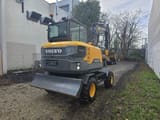 2020 Volvo EW60E wheel excavator front view