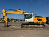 2018 Liebherr R926 LC crawler excavator, side view