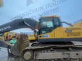 2018 Volvo EC480DL crawler excavator side view