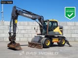2015 Volvo EWR150E wheel excavator, side view
