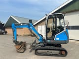 Wacker Neuson ET24 mini excavator, side view