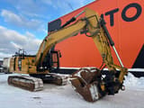 2017 Caterpillar 323F crawler excavator side view