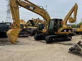 Pelle sur chenilles Caterpillar 320C 2024, vue latérale