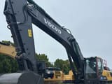 2024 Volvo EC480 crawler excavator, front three-quarter view