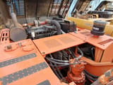 2018 Doosan 420-7 excavator engine compartment view