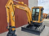 2018 Hyundai R35Z-9 mini excavator, front three-quarter view