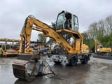 2001 Liebherr A316 LITRONIC material handler, front three-quarter view