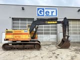 1981 Åkerman H7 LC crawler excavator, side profile view