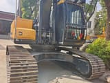 2024 Hyundai HX220HD crawler excavator, front-quarter view