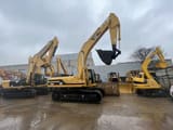 2000 Caterpillar 330BL crawler excavator, side view