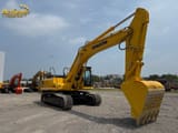 Komatsu PC300-8M0 crawler excavator, three-quarter view