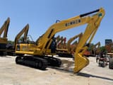 2021 Komatsu PC220 crawler excavator, side view