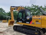 2022 Caterpillar 320D2 Minibagger, Seitenansicht