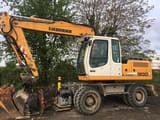2009 Liebherr A900 wheel excavator side view