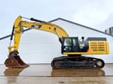 2013 Caterpillar 349E crawler excavator, side profile view
