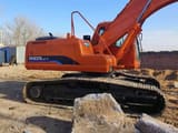 2023 Doosan DH225LC-7 crawler excavator, side view