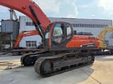 2024 DX340LC-9C crawler excavator, side view