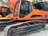 2018 Doosan DH420LC-7 excavator side view