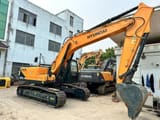 2021 Hyundai R220LC-9S crawler excavator, side view