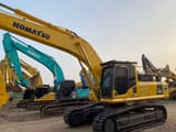 2020 Komatsu PC450-8 crawler excavator, side view