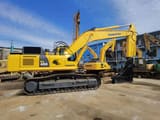 2019 Komatsu PC450-8 crawler excavator, side view