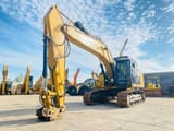 2017 Caterpillar 330FLN crawler excavator, front three-quarter view