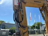 1999 Zeppelin ZM 100 wheel excavator boom detail